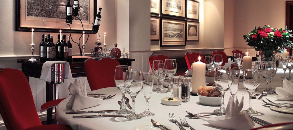 Exquisite private dining in the Bridge Suite